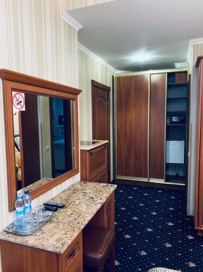 Hotel Afrodita Truskavets Ngoại thất bức ảnh