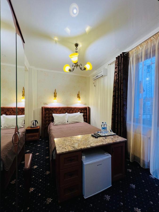 Hotel Afrodita Truskavets Ngoại thất bức ảnh