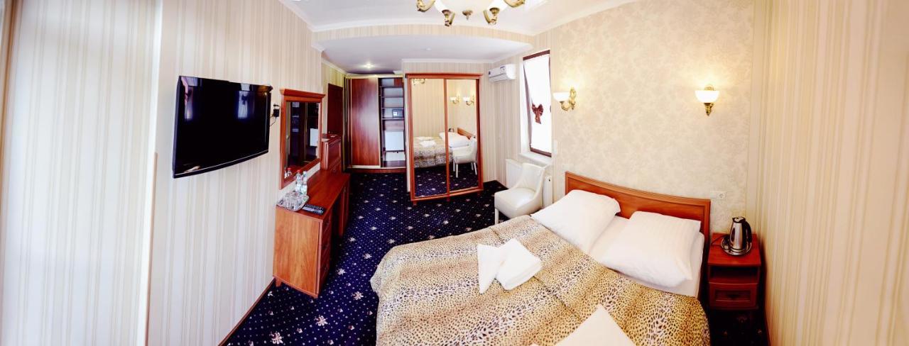 Hotel Afrodita Truskavets Ngoại thất bức ảnh